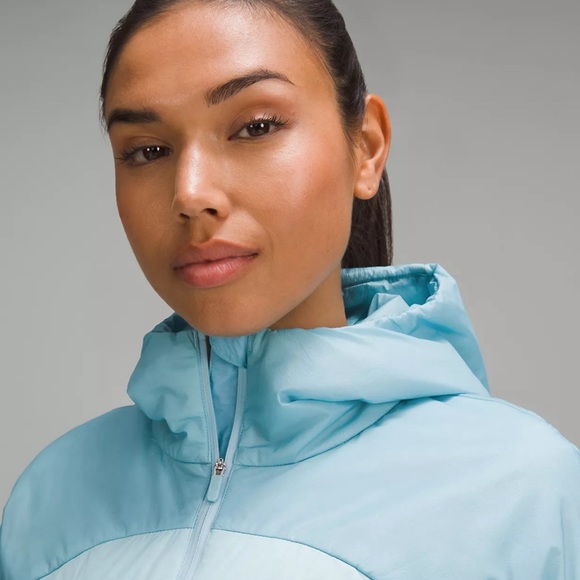 Lululemon - Down for It All Jacket - Sea Frost - Picture 4 of 11